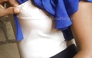 Sri Lankan Outdoor Intercourse Connected with HansiHotSex
