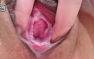 Close-ups of squirting asian fur pie