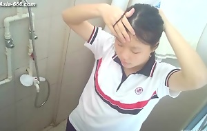 peeping chinese girls bathing.28