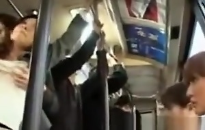 Publicsex asian fingerblasted on the bus