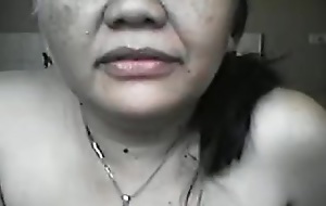 Doyen FILIPINA elderly LYLA G SHOWS Missing HER STRIPPED BODY ON LIVECAM!