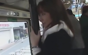 Dangerous Bus Japanese05